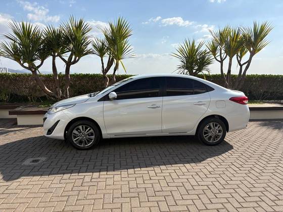 TOYOTA YARIS 1.5 16V FLEX SEDAN XL PLUS CONNECT MULTIDRIVE